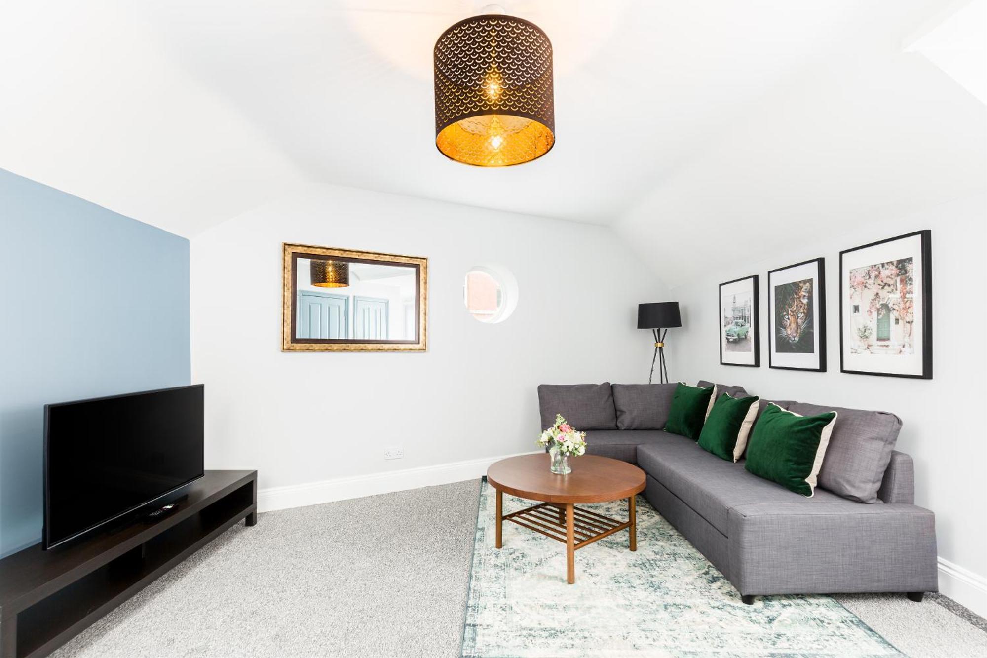 Duplex Loft Apartment With Balcony & Private Entrance In Jq Birmingam Exterior foto